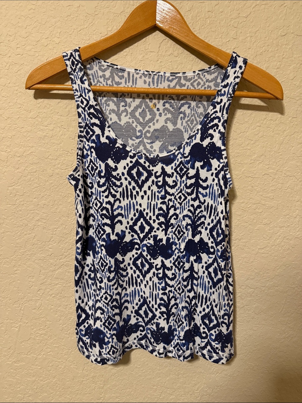 Lilly Pulitzer Navy and White Printed Scoop-Neck Tank